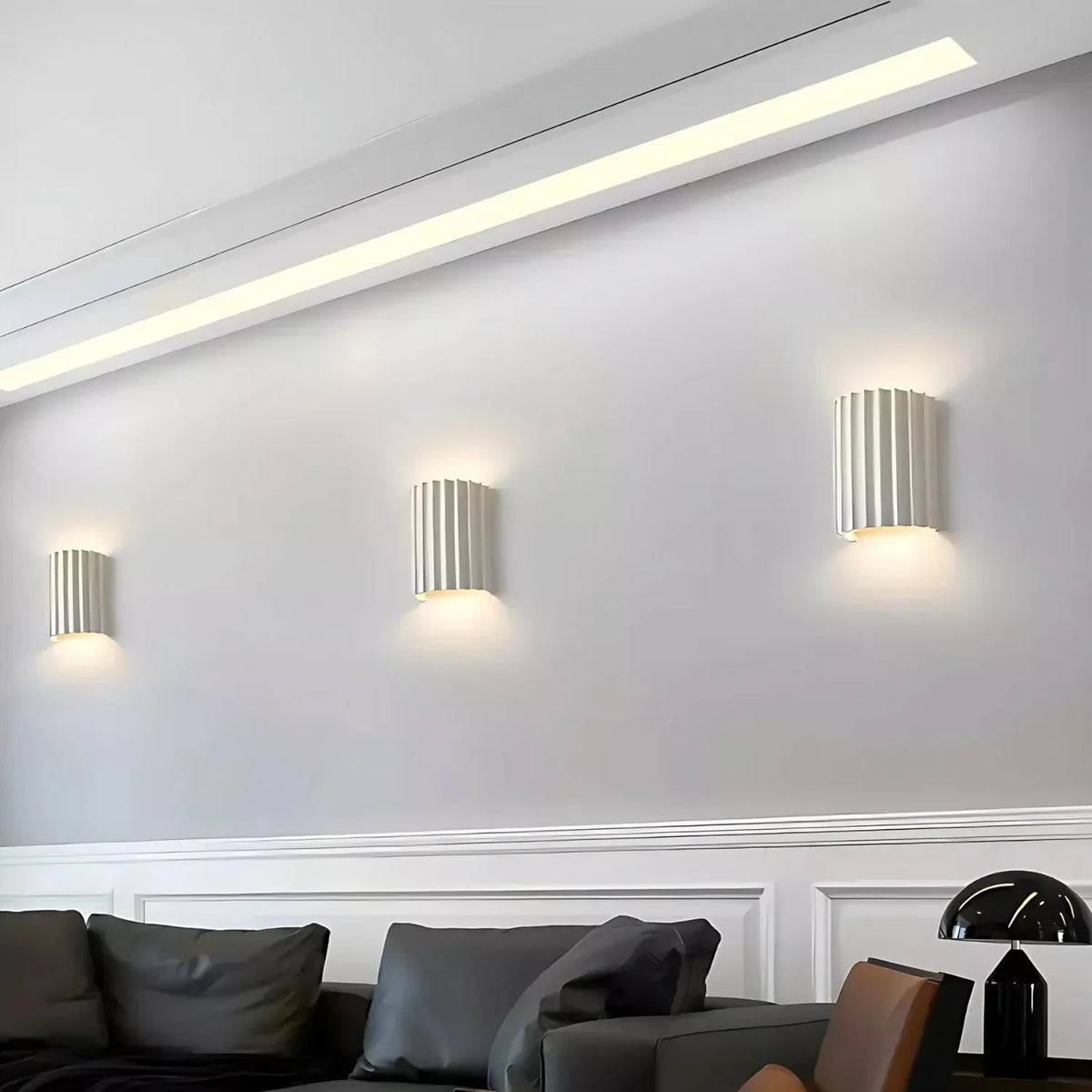 Nordic Resin Clarity Minimalist Wall Light