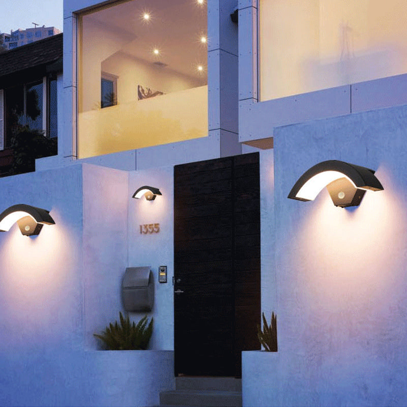Nordic Arc Metal LED Waterproof Outdoor Wall Light