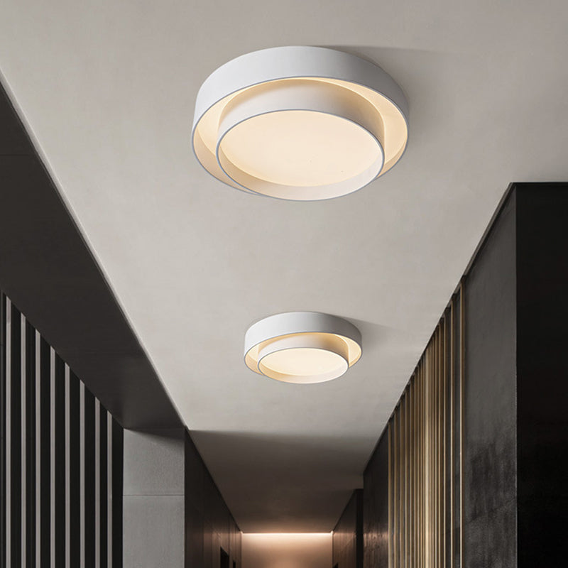 White Metal Circular Flush Mount Ceiling Lamp Nordic Style LED Flush Mount Lighting for Bedroom
