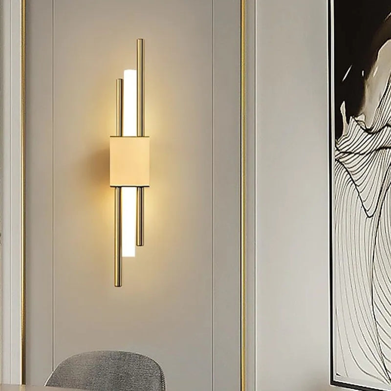 LuminArt - Stylish Black/Gold LED Light