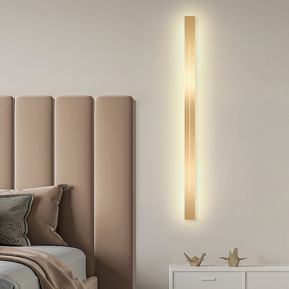 Azin Simple Linear Wall Sconce Black/Gold Living Room