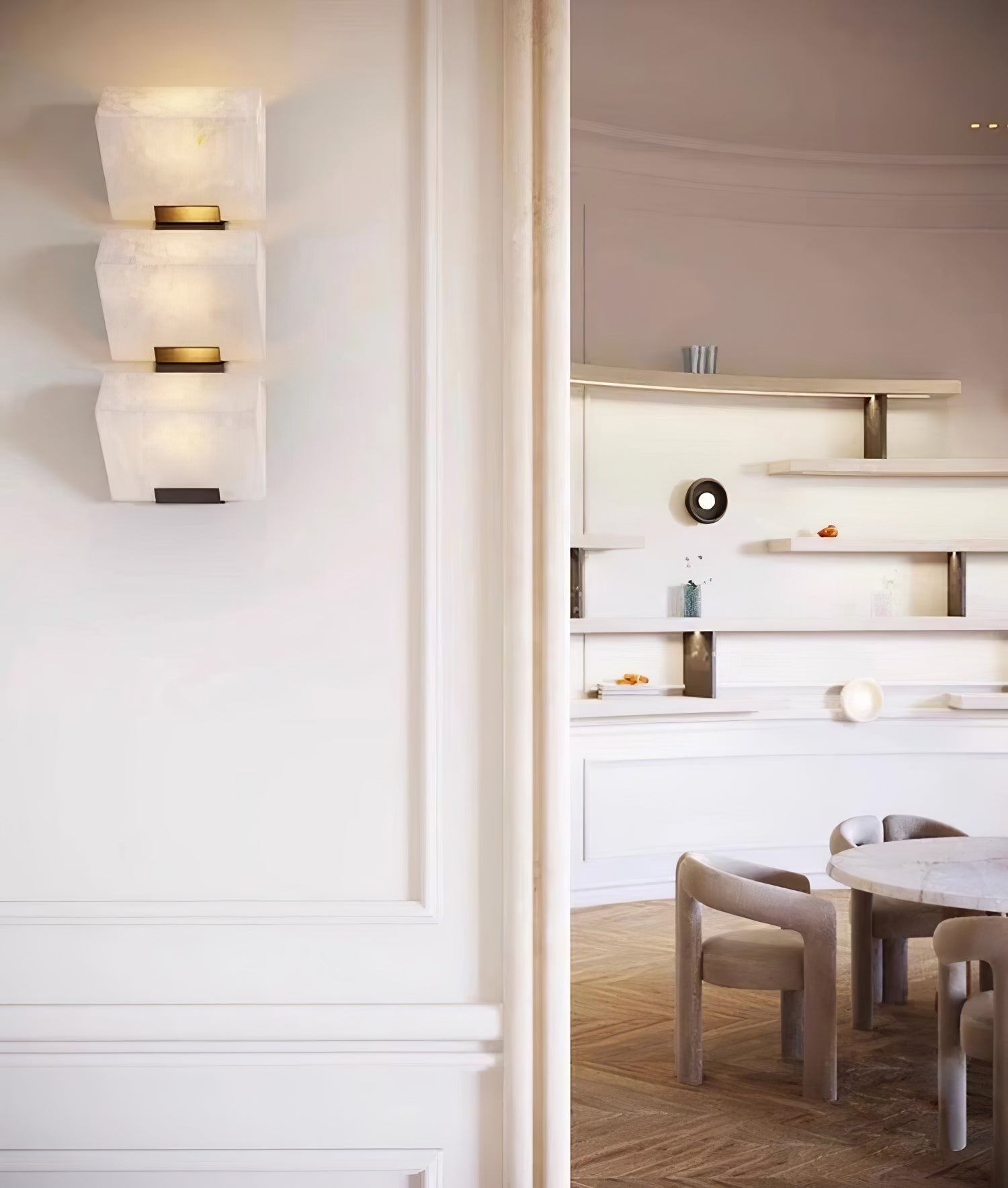 Vimiryra Wall Sconce in Alabaster