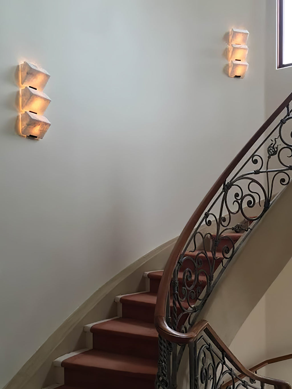 Vimiryra Wall Sconce in Alabaster