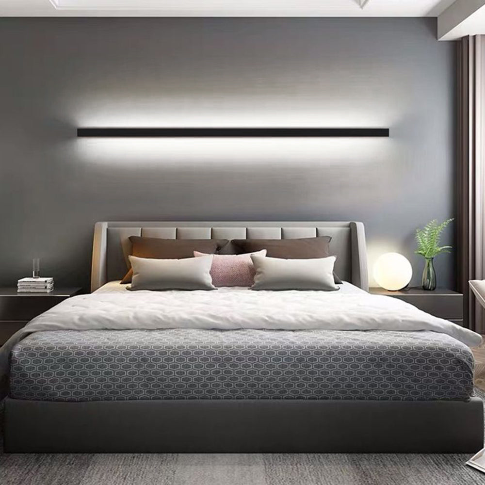 Gravo Minimalist Linear Metal/Wall Lamp, Gold/Black/White