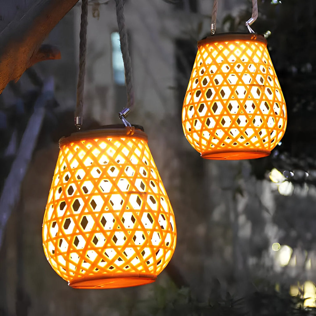 Isavora - Solar Garden Lamp with Woven Bamboo Look