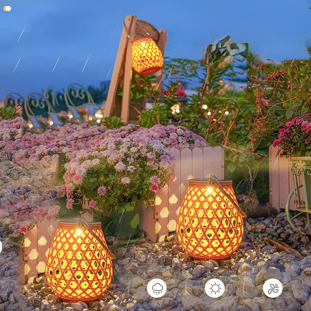 Isavora - Solar Garden Lamp with Woven Bamboo Look