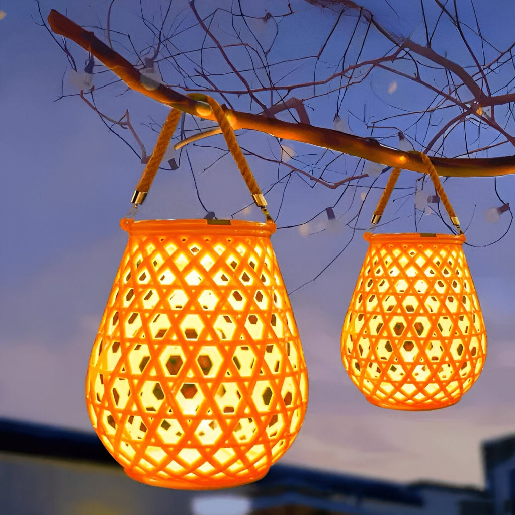 Isavora - Solar Garden Lamp with Woven Bamboo Look