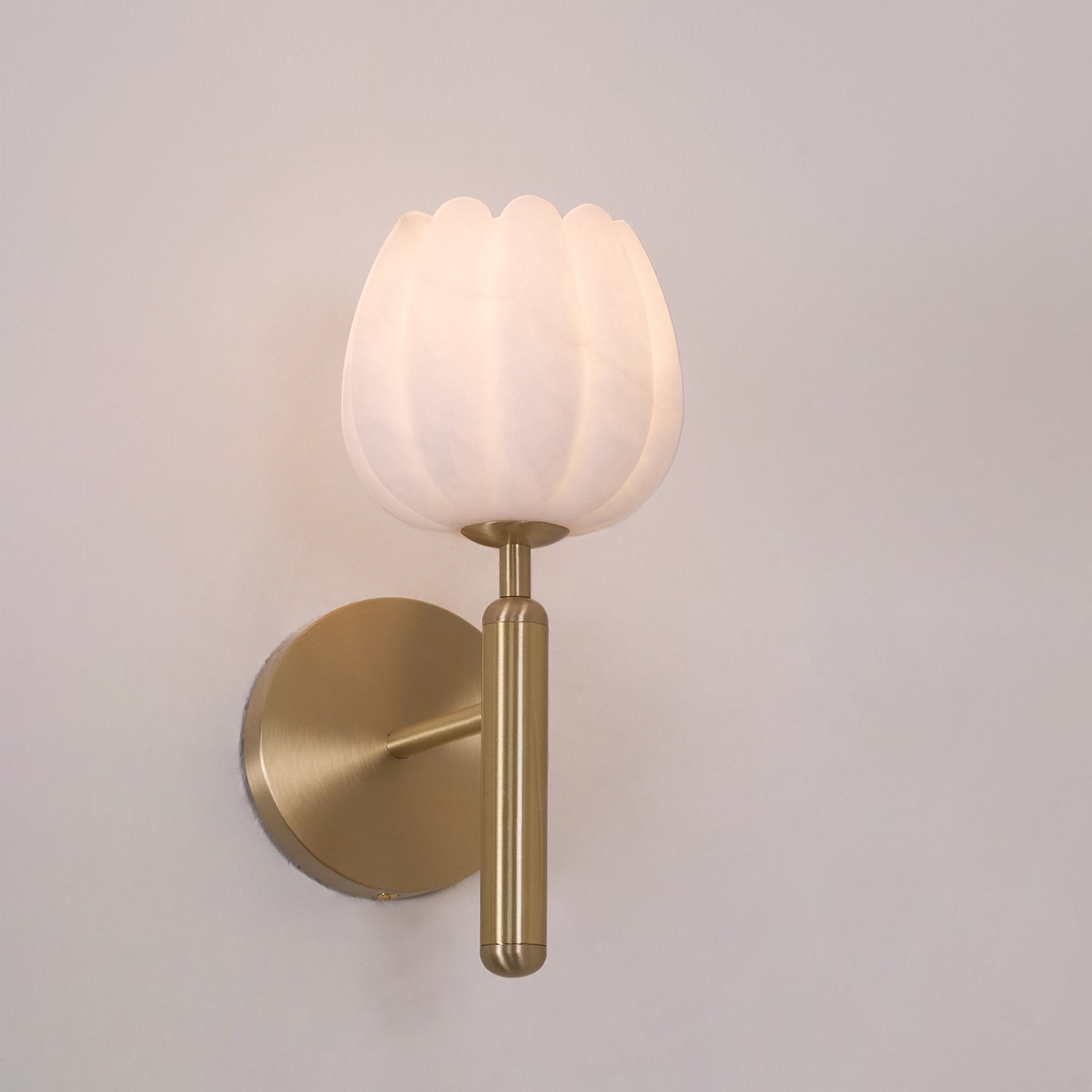 Ralin Wall Sconce Alabaster Flowers