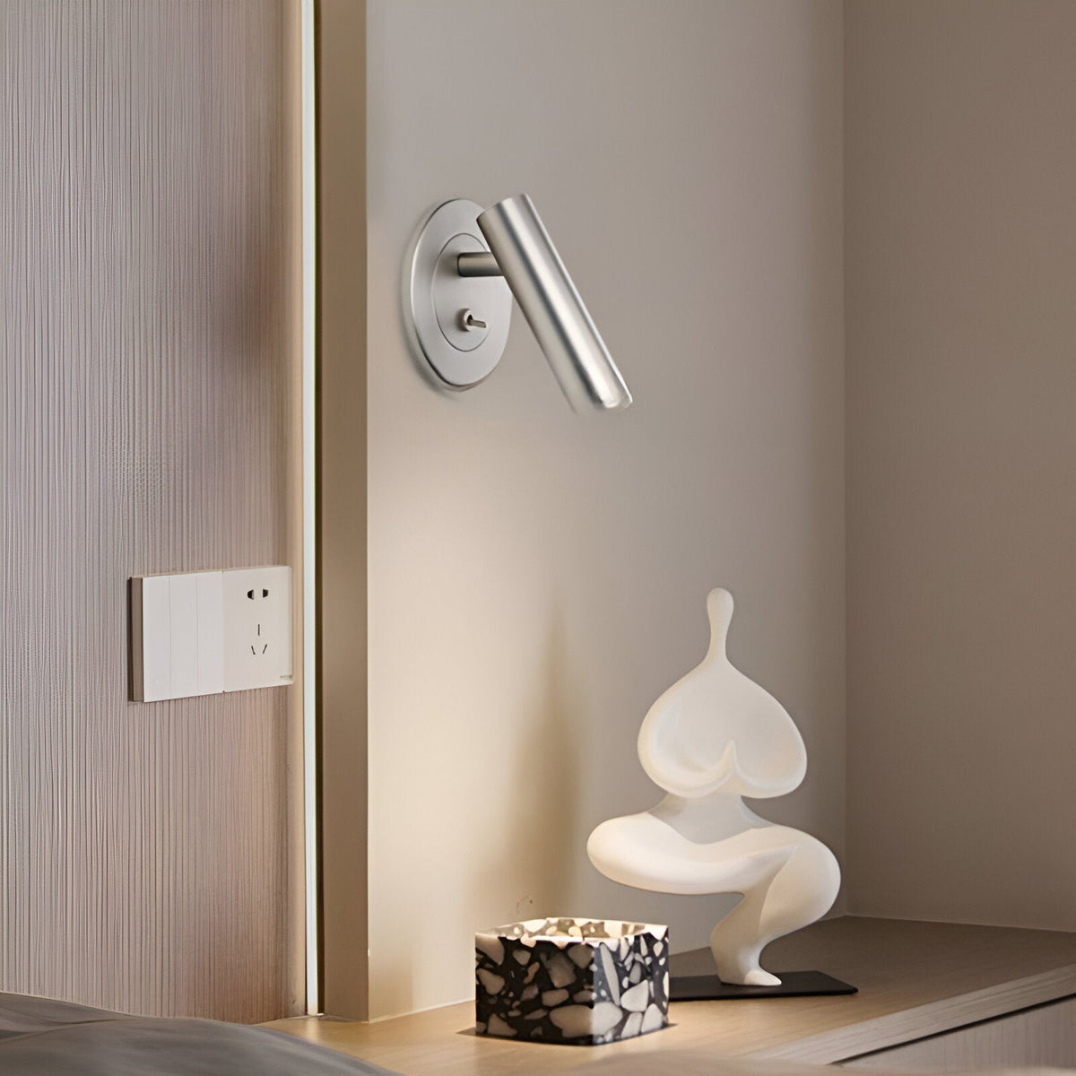 Nordic Aluminum Lampshade Scottie LED Wall Light