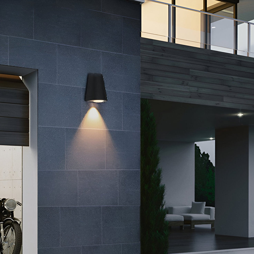 Nordic Aluminum Waterproof Outdoor Wall Light