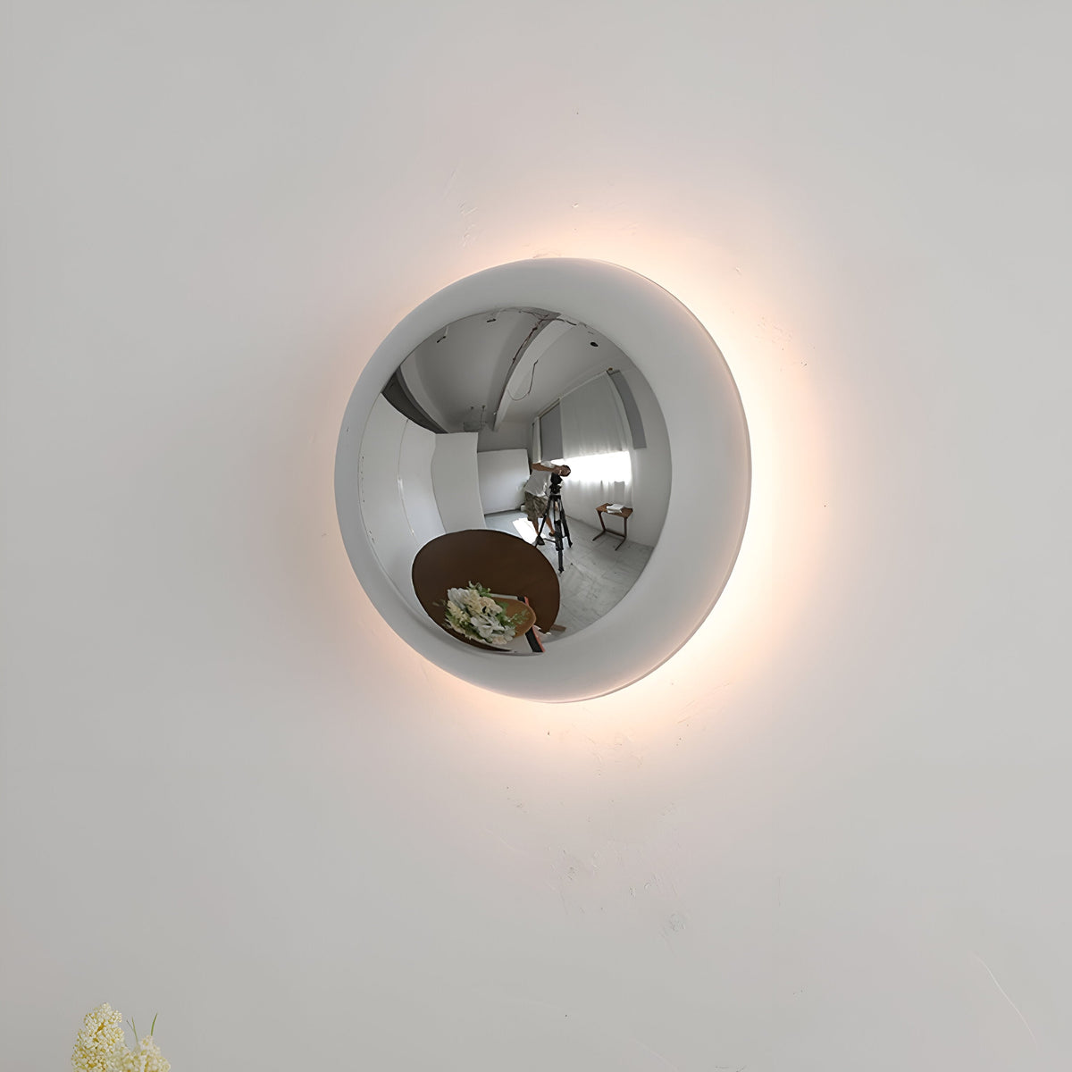 Nordic Iron Eclipse Wall Light