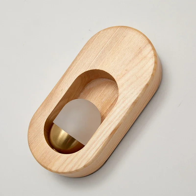 Nordic Style Egg Chaymae Wall Light