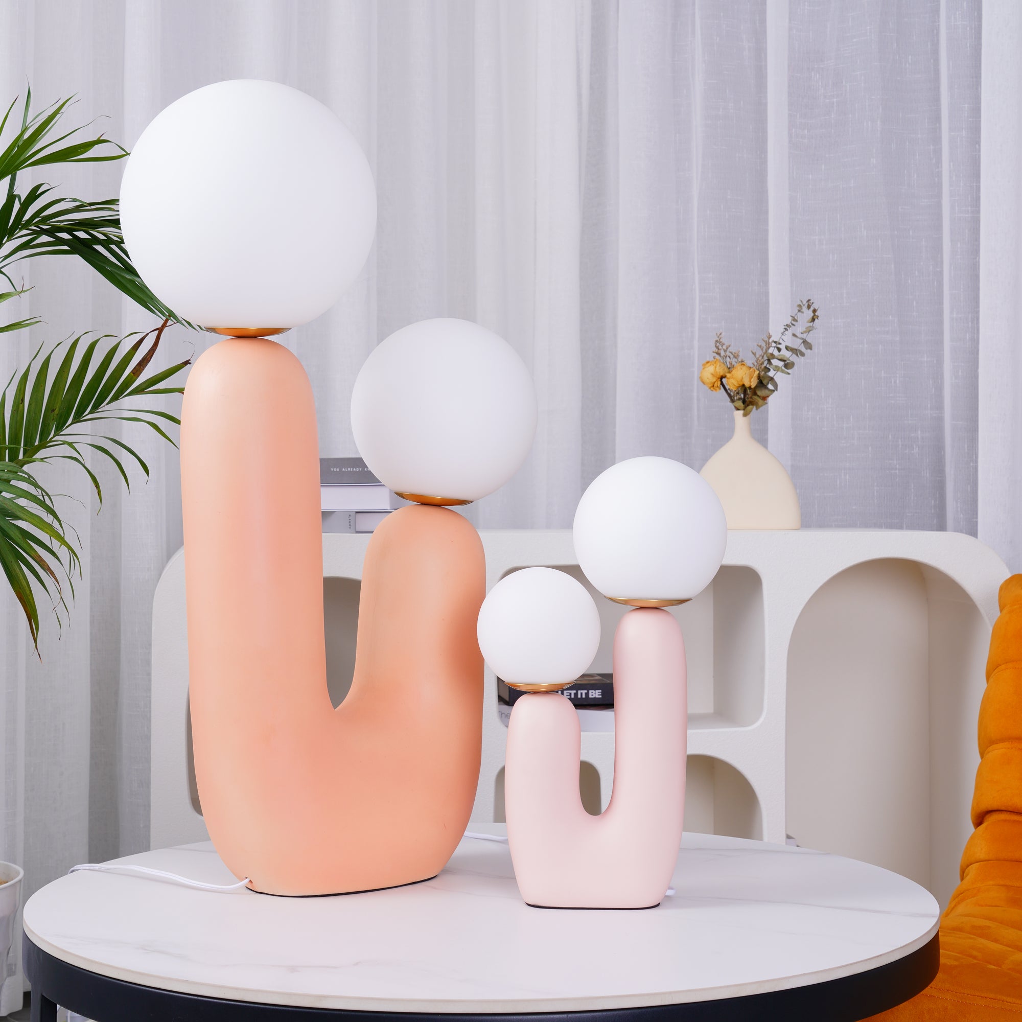 Oo Rough Table Lamp