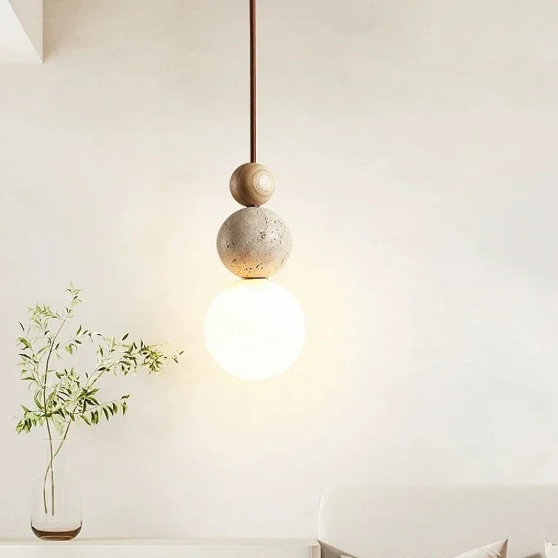 Modern pendant lamp with spherical details