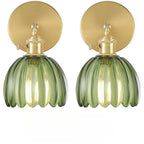 Retro wall lamp in the shape of a tulip flower – wall sconce with glass shade and gold finish