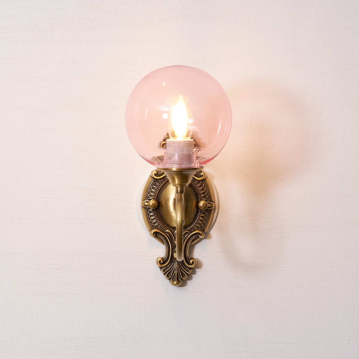 Vintarose Wall Lamp