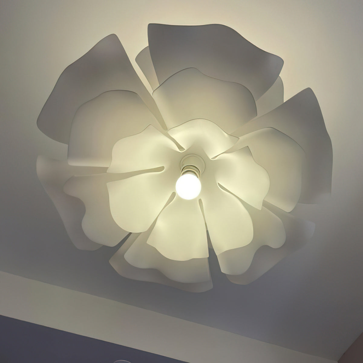 White Lotus Pendant Light