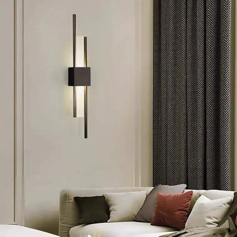 LuminArt - Stylish Black/Gold LED Light