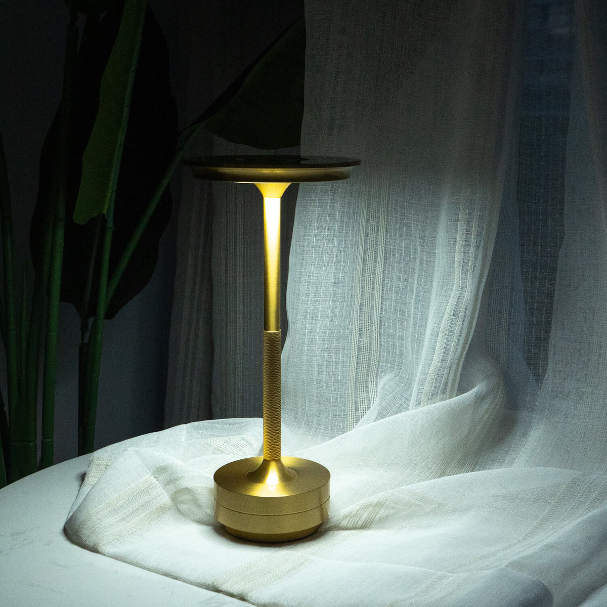 Nara Metallic Cordless Table Lamp