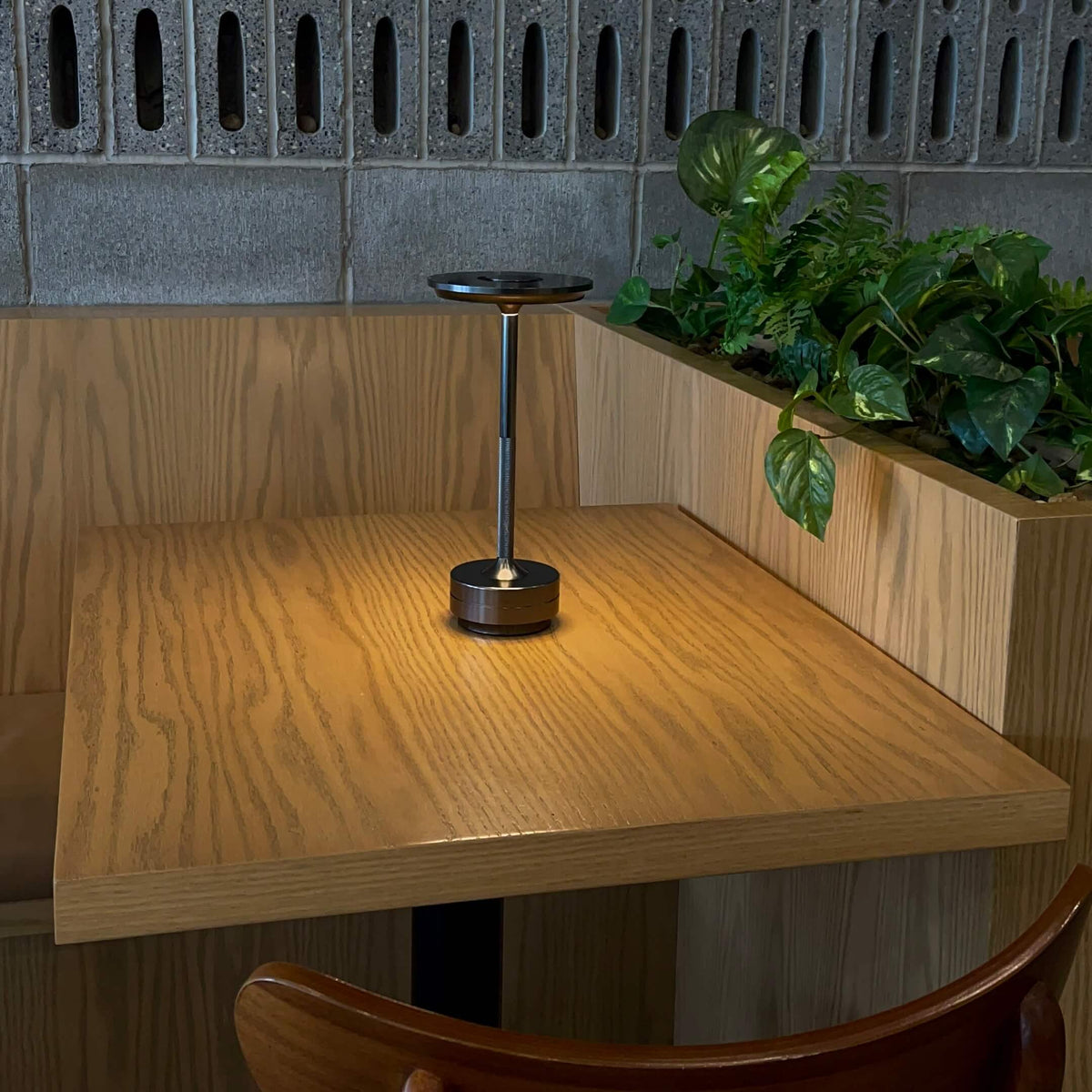 Nara Metallic Cordless Table Lamp