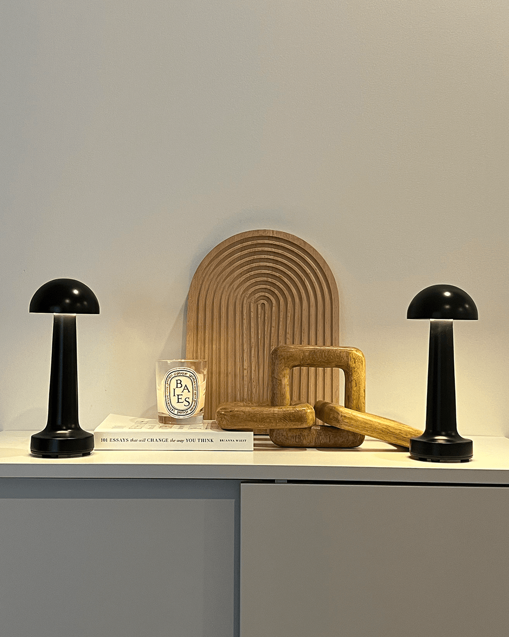 Claro Rechargeable Table Lamp