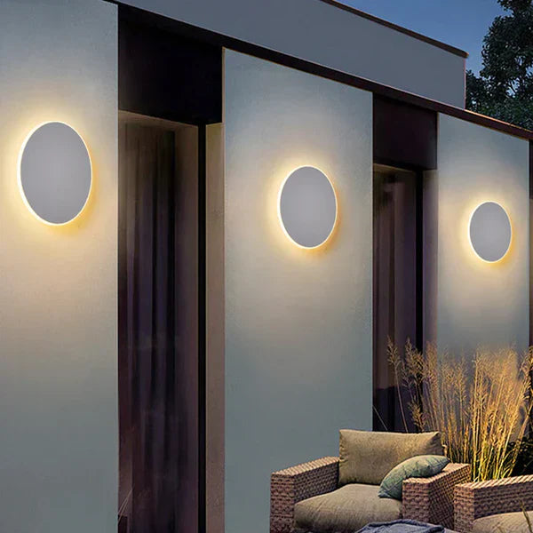Modern Round LED Wall Sconce – Minimalist Exterior Lighting