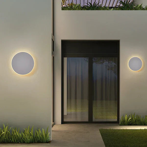 Modern Round LED Wall Sconce – Minimalist Exterior Lighting