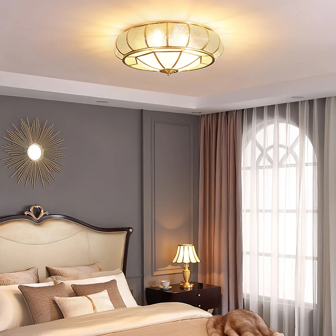 Classic Retro Style Ceiling Lamp with Glass and Brass